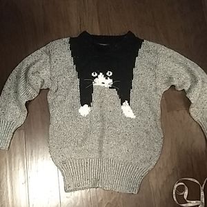 QED London M/L cat over shoulder sweater